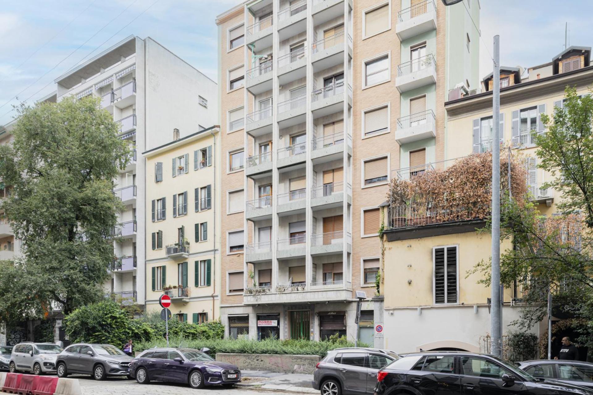 Easylife - Milano - De Amicis 36 - Sant' Ambrogio, Milan